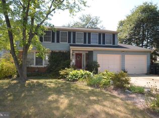 13006 N Point Ln, Laurel, MD 20708