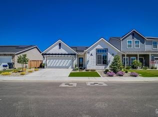 9008 Lily Crest Way, Shafter, CA 93263