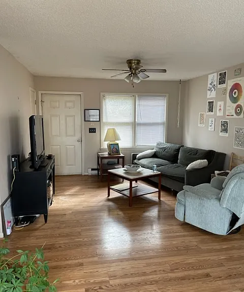 156 Pinnacle Ln — Photo 3