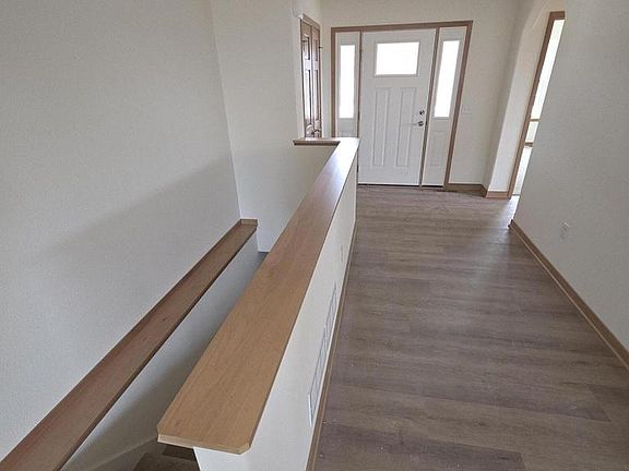 5th image of 1313 Peony PLACE