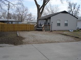 2216 Blaker Dr, Manhattan, KS 66502