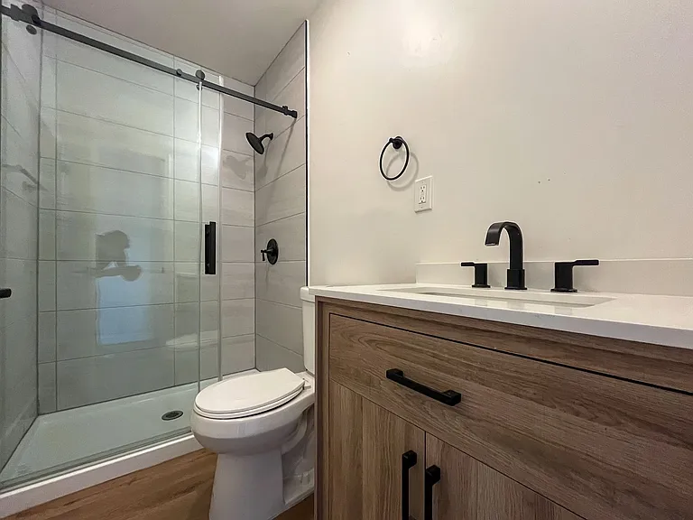 3814 S Bronson Ave — Photo 21