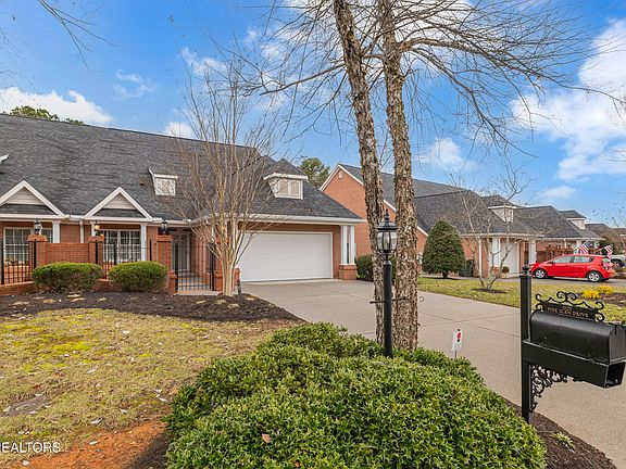 2nd image of 1020 Fine Glen Dr