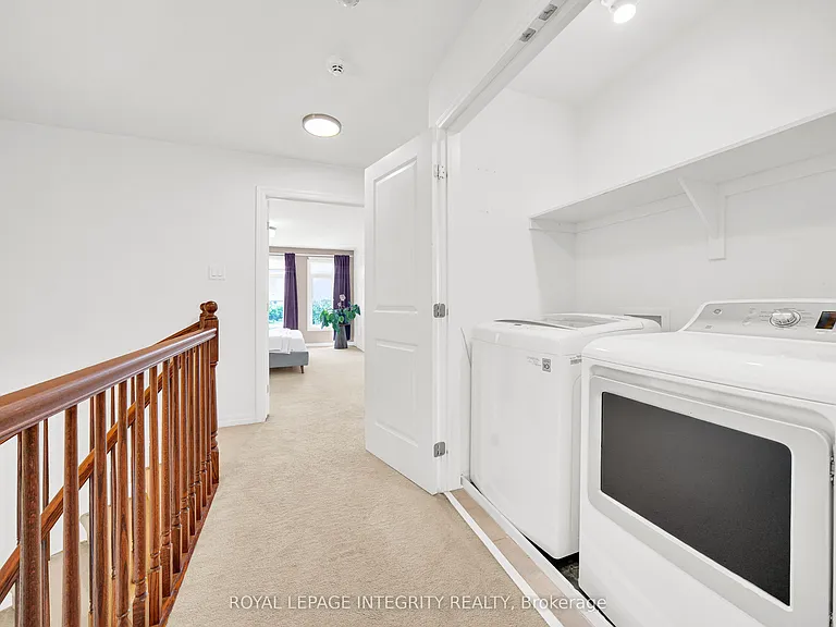 114 Hawkeswood Dr — Photo 25