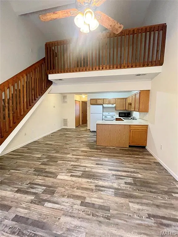 2 bed, 2.0 bath, 1100 sqft, $1,295 — Photo 3
