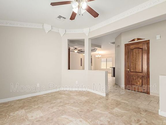 5th image of 125 W Gold Dust Way