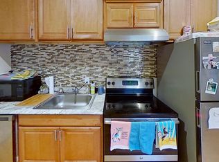 171 Lincoln Ave APT 1N, Amherst, MA 01002