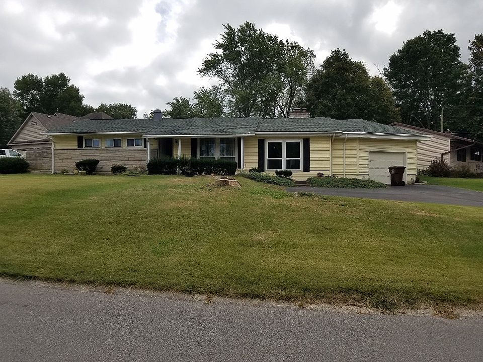 1st image of 35 Highland Dr