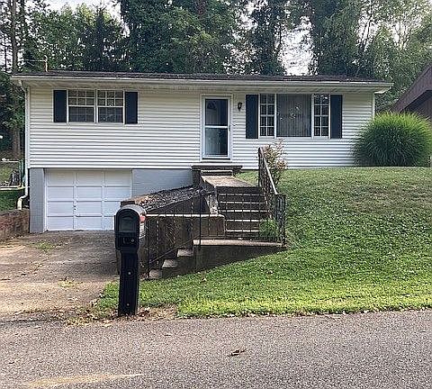 2nd image of 102 Becker Ln