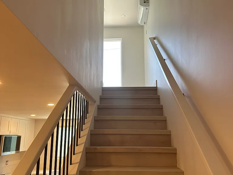 5528 Bellevue Ave — Photo 13
