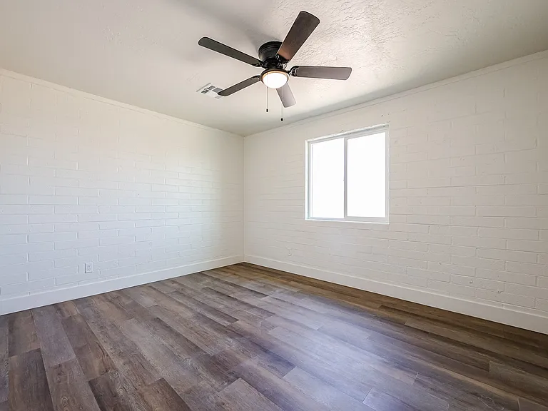 1722 E Atlanta Ave — Photo 22