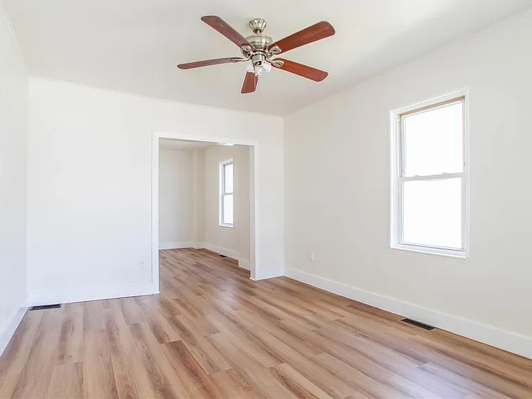 214 Clearfield St — Photo 3
