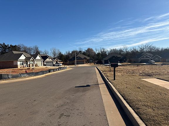 5th image of 1200 Magnolia Dr