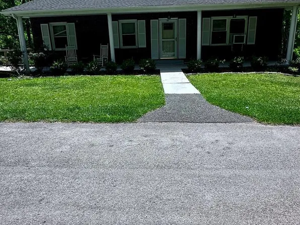 144 Jewell Ct, Bluefield, WV 24701