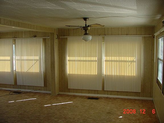 Living Room w/ Fan