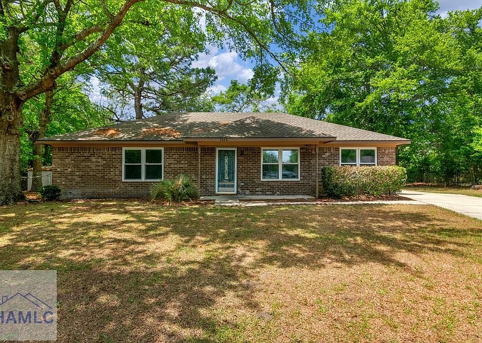 1st image of 1016 Farr Ct