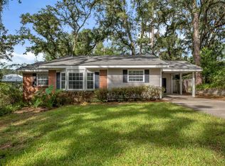2222 Pontiac Dr, Tallahassee, FL 32301