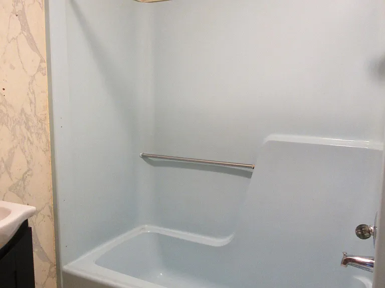 15 Circle Dr #2 — Photo 8