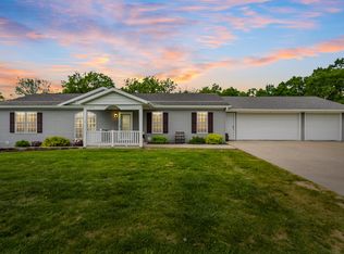 333 Eagle Dr, Mc Gregor, IA 52157