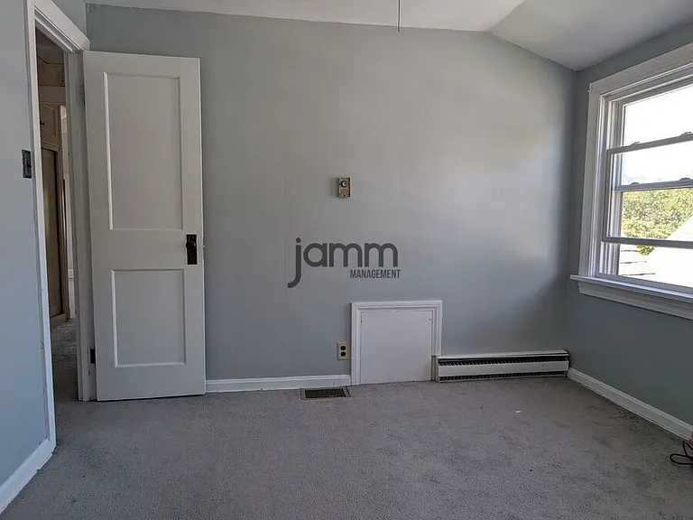 1257 W Clifton Blvd #3 — Photo 17