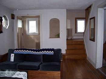 Living rm with sitting room