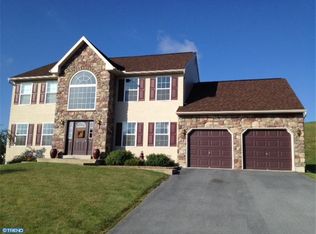 246 Buckhead Ln, Douglassville, PA 19518