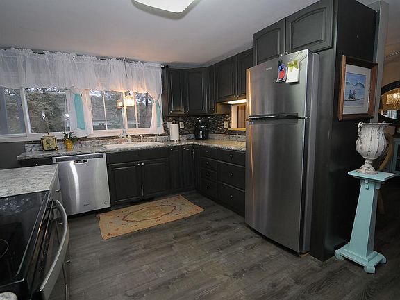 5th image of 1912 6th Ave