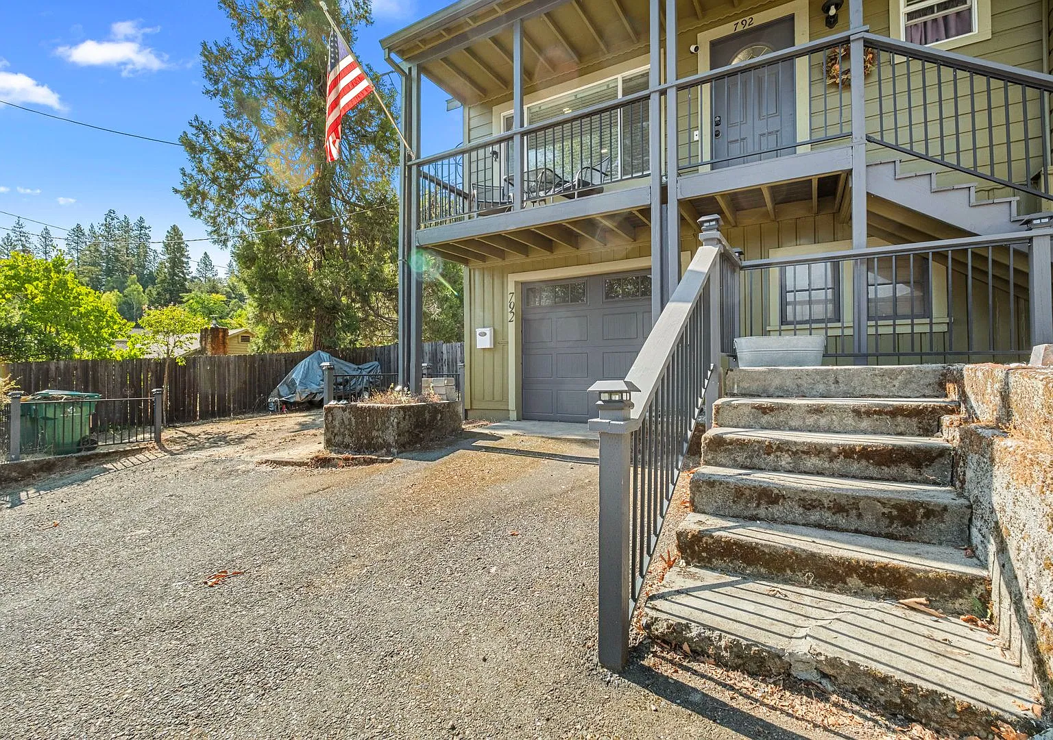 Remodeled 2 Bedroom Home Near Historic Downtown Placerville — Photo 4