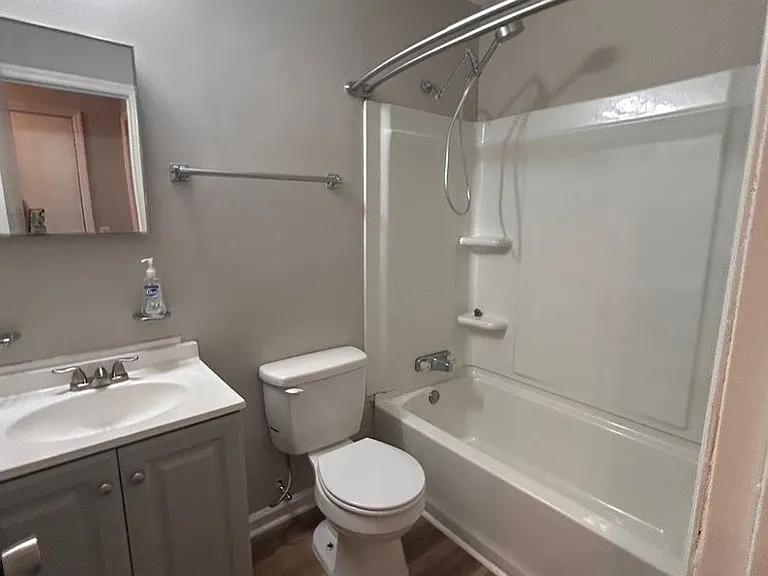 228 Miami St — Photo 23