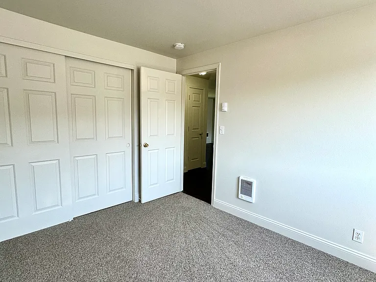 1618 SW Lava Ave #9 — Photo 13