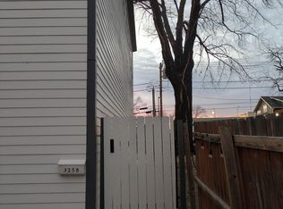 3258 Gillham Rd, Kansas City, MO 64109