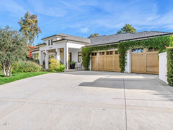 2nd image of 896 Tamlei Ave