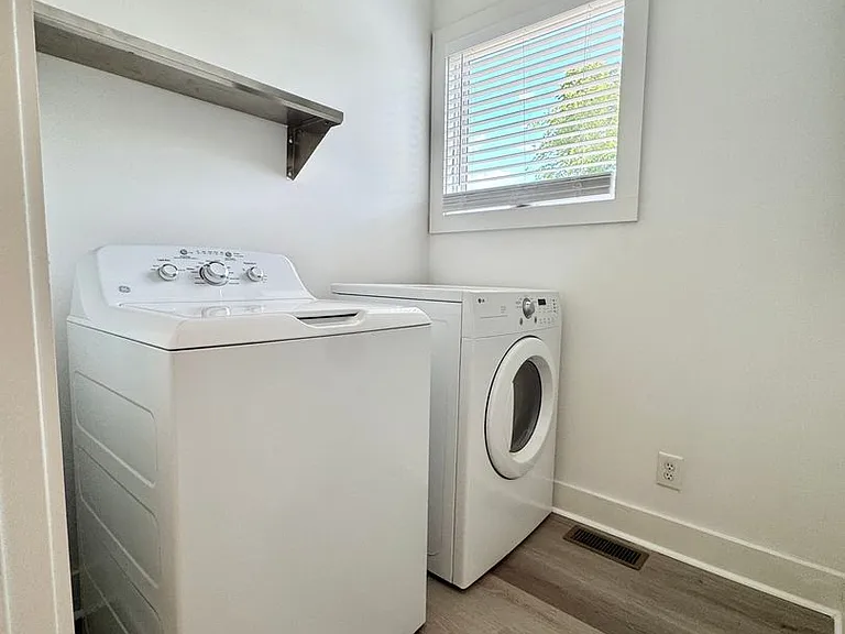 5706 Burgess Ave — Photo 29