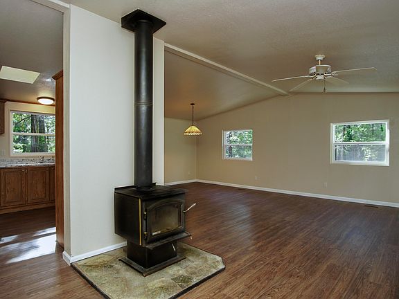 5th image of 33960 Forest Glenn Dr