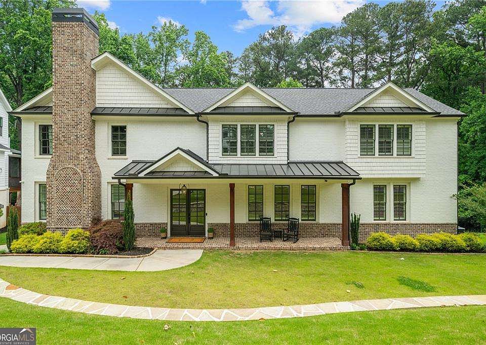 1st image of 2571 Winding Ln NE