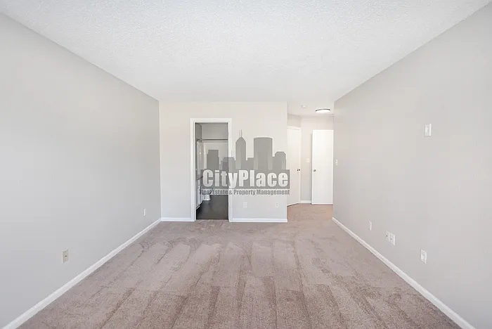 5639 Wood Hollow Dr — Photo 18