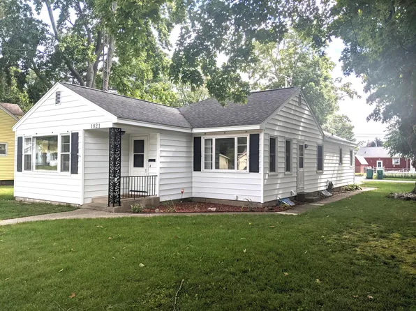 1821 Mills Ave, Muskegon, MI 49445
