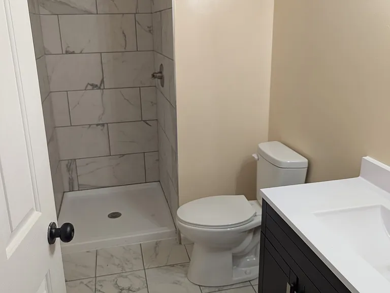 9760 Head O Lake Rd #6 — Photo 16