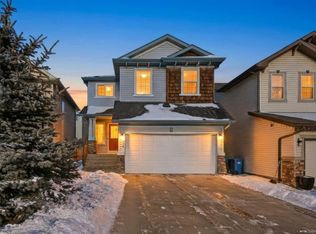 52 Panatella Gate S, Calgary, AB T3K 6C7