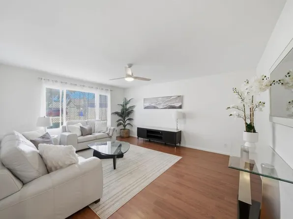1835 Debra Ln, Vista, CA 92084