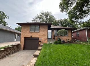 3700 S 16th St, Lincoln, NE 68502