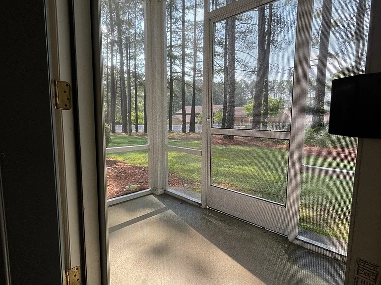 Quail Hill and Manchester Apartments of Fuquay-Varina — Photo 16