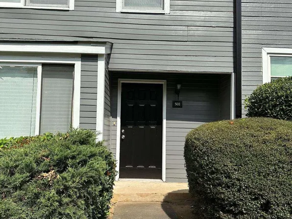 502 Oakmont Ln, Norcross, GA 30093