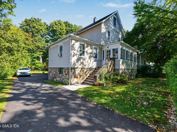 4 Tremont St, Cos Cob, CT 06807