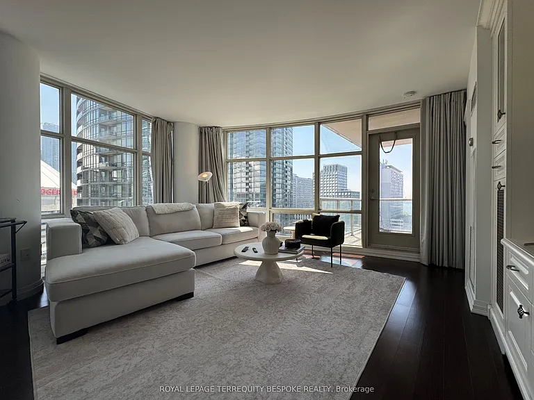 10 Navy Wharf Ct #1109 — Photo 5