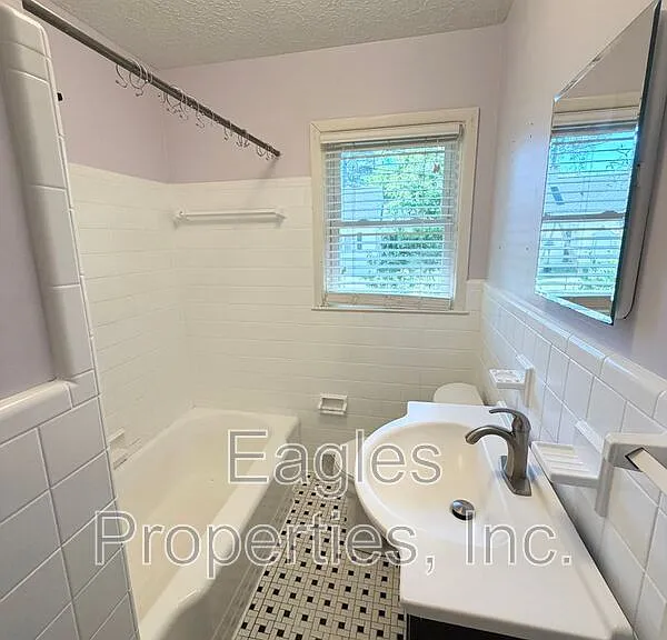 500 N Audubon Ave — Photo 7