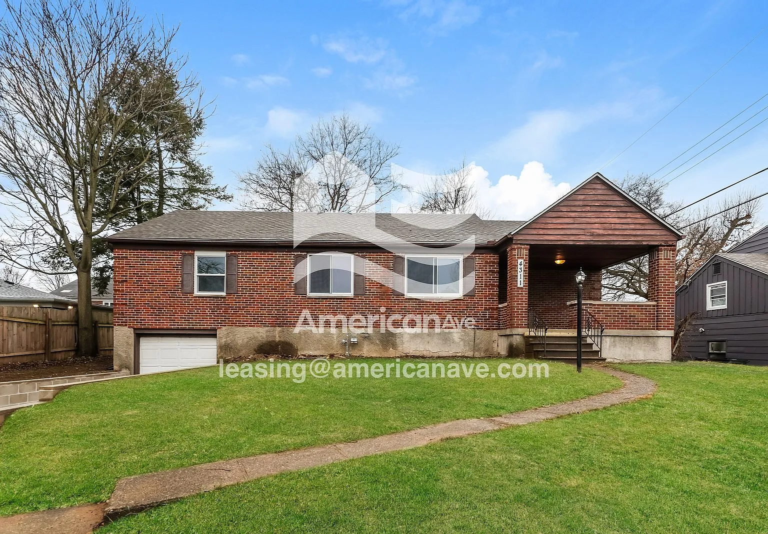 3 bed, 2.0 bath, 1150 sqft, $1,372 — Photo 1