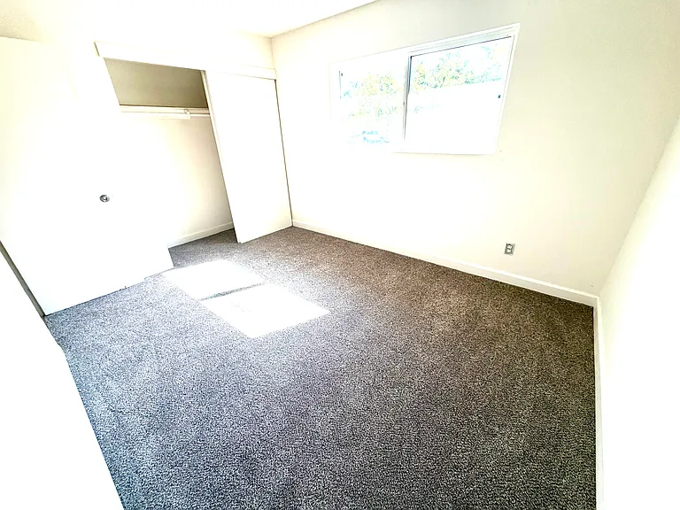601-5 M Ave #603 — Photo 8