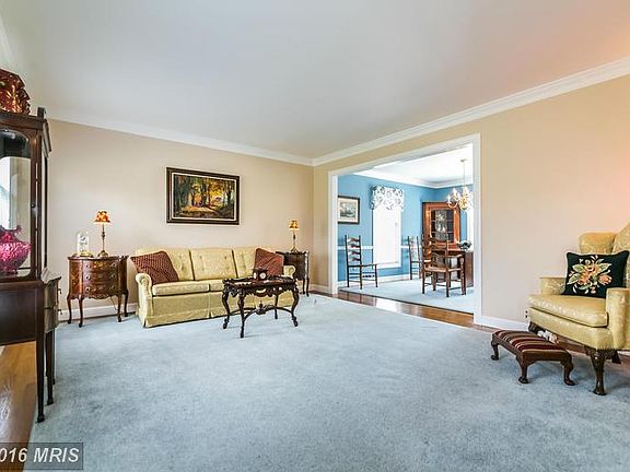 Living Room with HW floor
