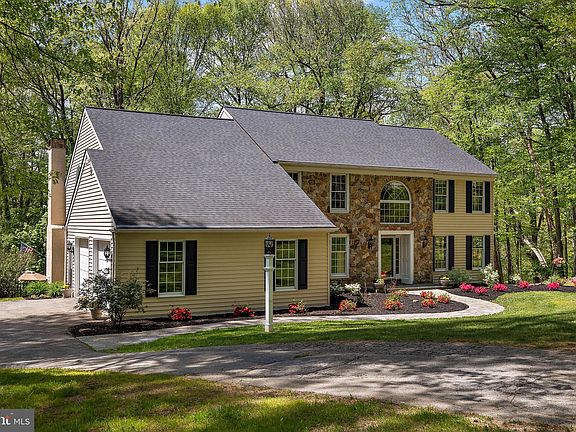 4th image of 112 Preakness Ct